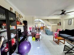 Blk 842 Sims Avenue (Geylang), HDB Executive #569764751